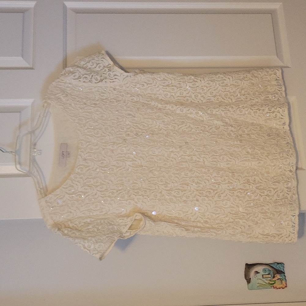 Loft off white top dressy top. Women's size large.